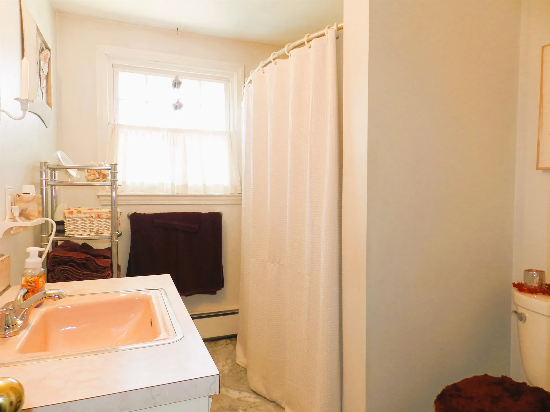 17 Donald Street Hooksett NH 03106