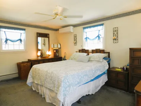 17 Donald Street Hooksett NH 03106
