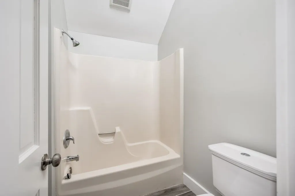 15 Woodworth Avenue Portsmouth NH 03801