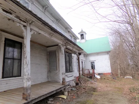 6 High Street Orleans VT 05860