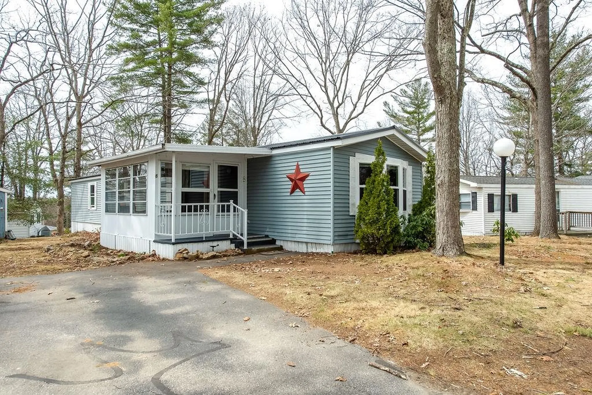 8 North Dewberry Lane Rochester NH 03867