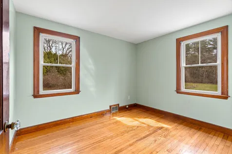 30 Centennial Street Seabrook NH 03874