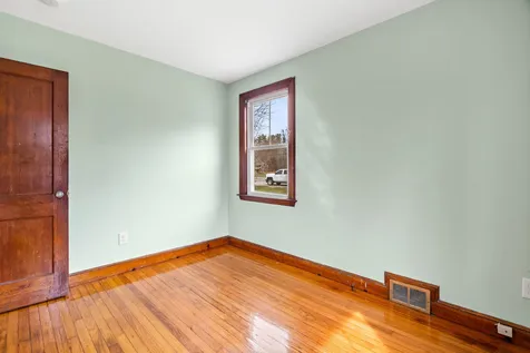 30 Centennial Street Seabrook NH 03874