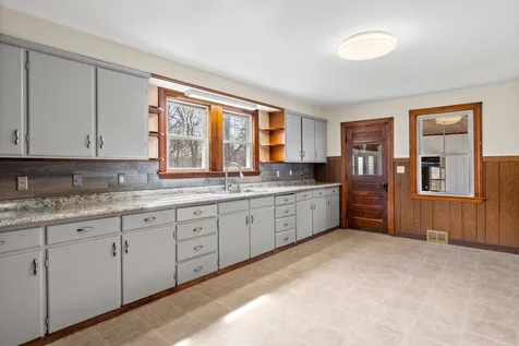 30 Centennial Street Seabrook NH 03874
