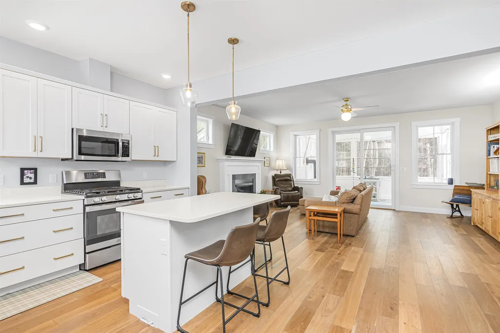 287 Midland Avenue South Burlington VT 05403