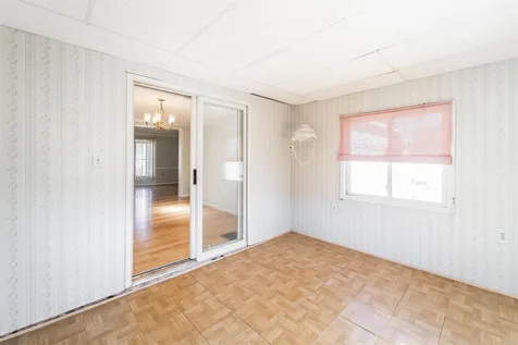 12 Lilac Court Raymond NH 03077