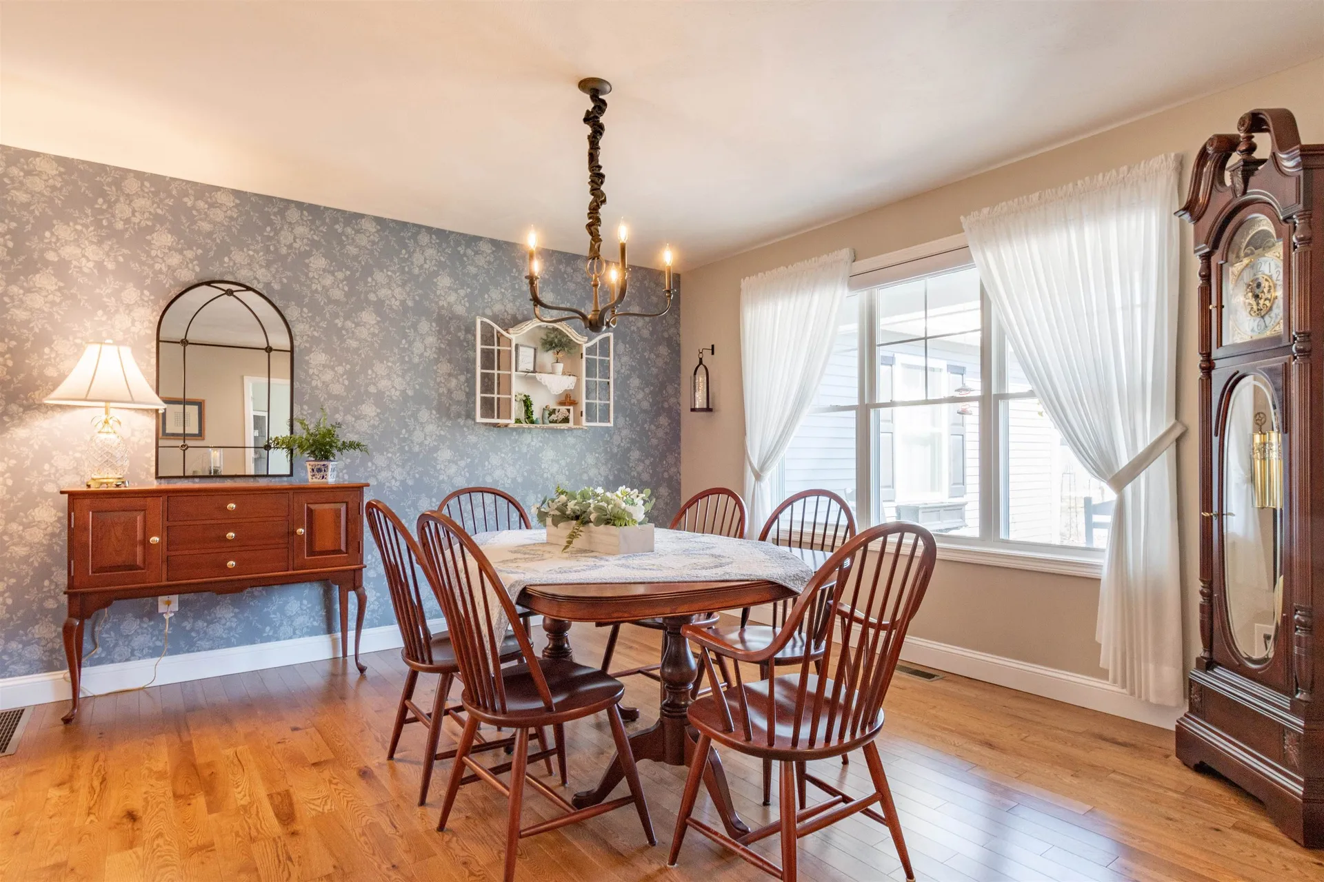 38 Cobbett Lane Hollis NH 03049