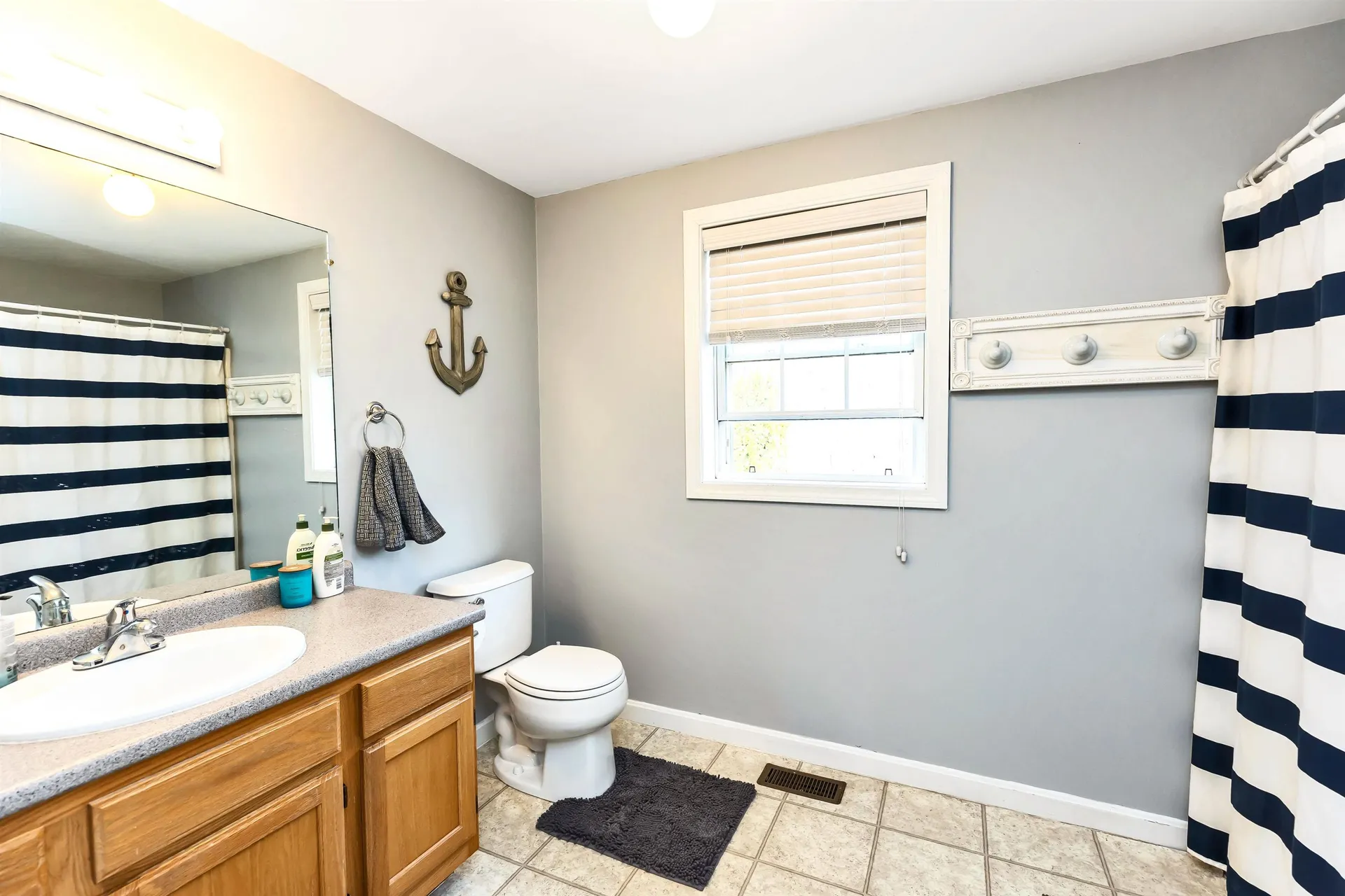 228 Whittington Street Manchester NH 03104