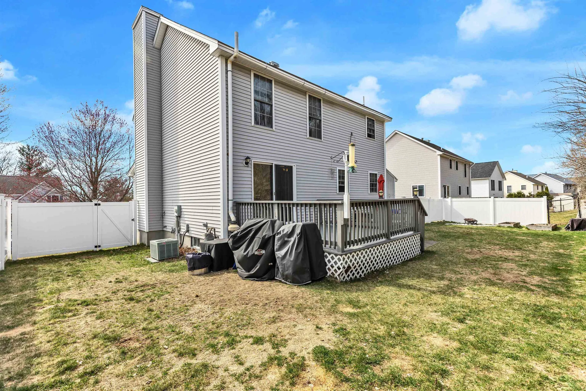228 Whittington Street Manchester NH 03104
