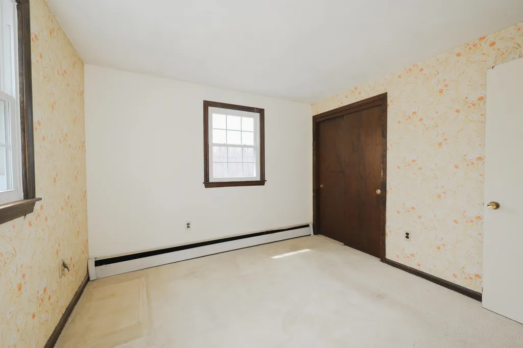 26 Hardy Road Londonderry NH 03053