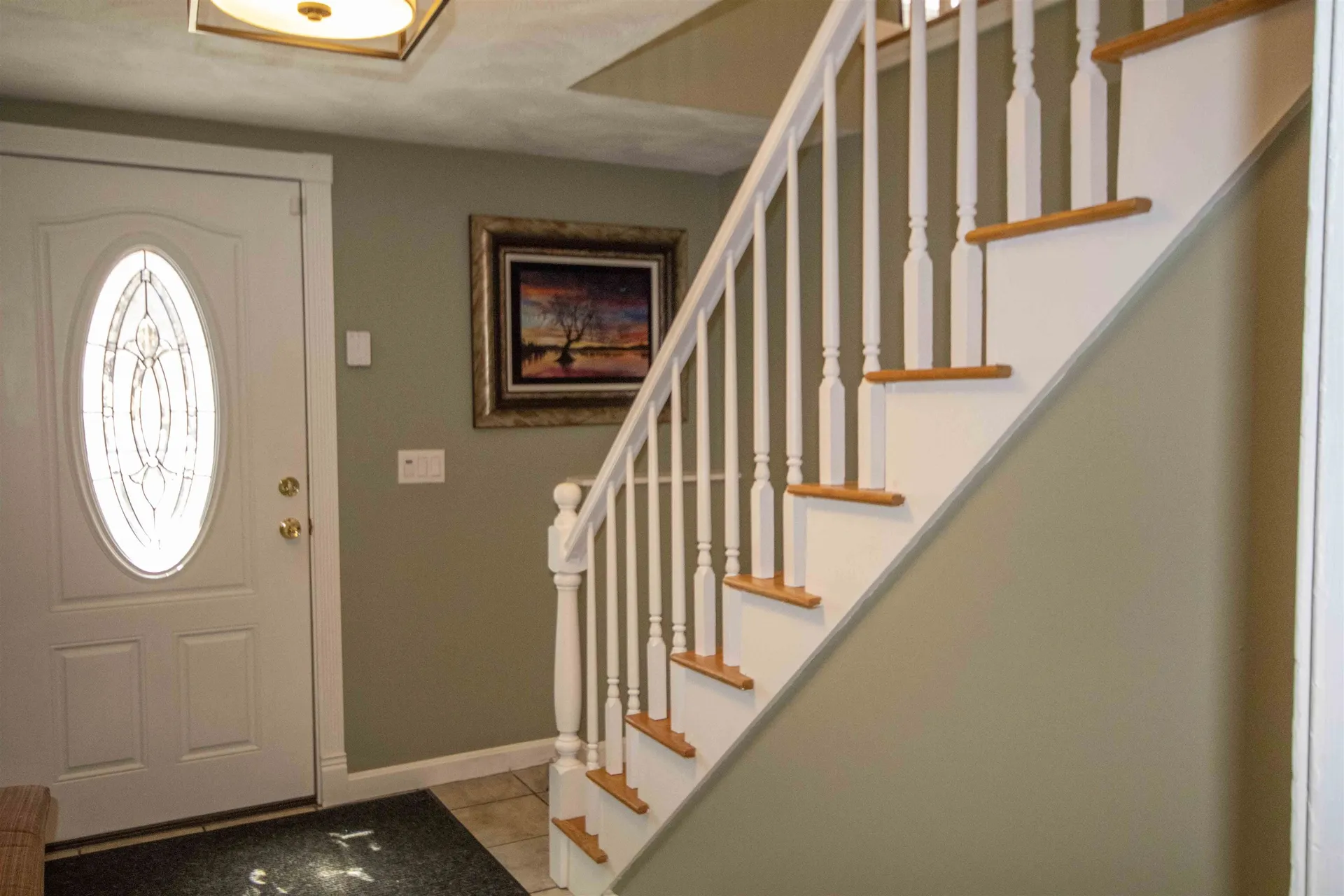 4 Iroquois Circle Londonderry NH 03053