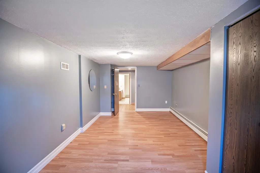 141 Bluff Street Salem NH 03079