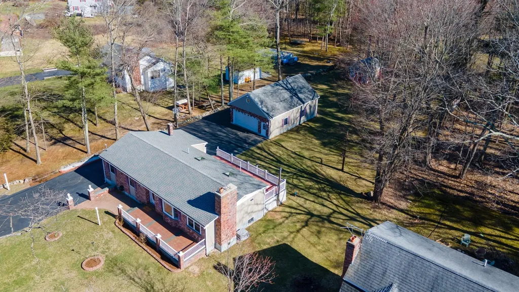 141 Bluff Street Salem NH 03079