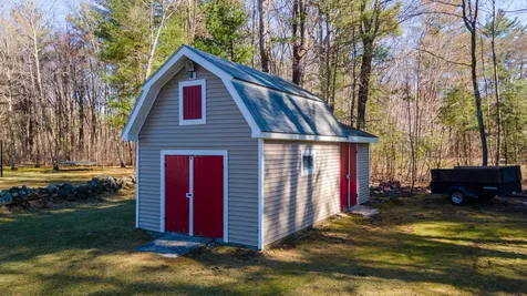 141 Bluff Street Salem NH 03079