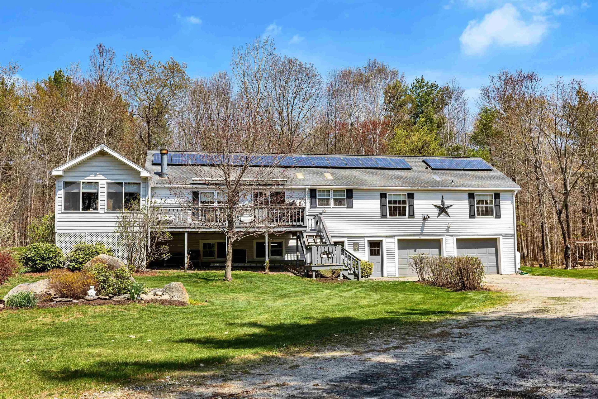 565 Center Pond Road Stoddard NH 03464