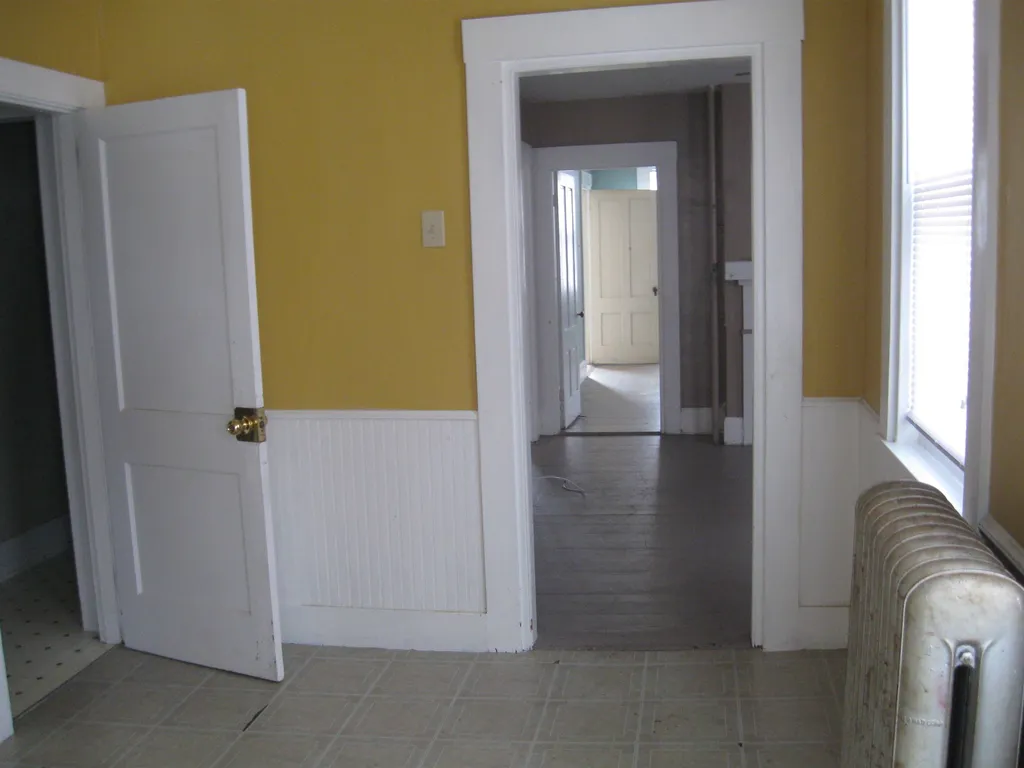 22/24 South Street Rollinsford NH 03869