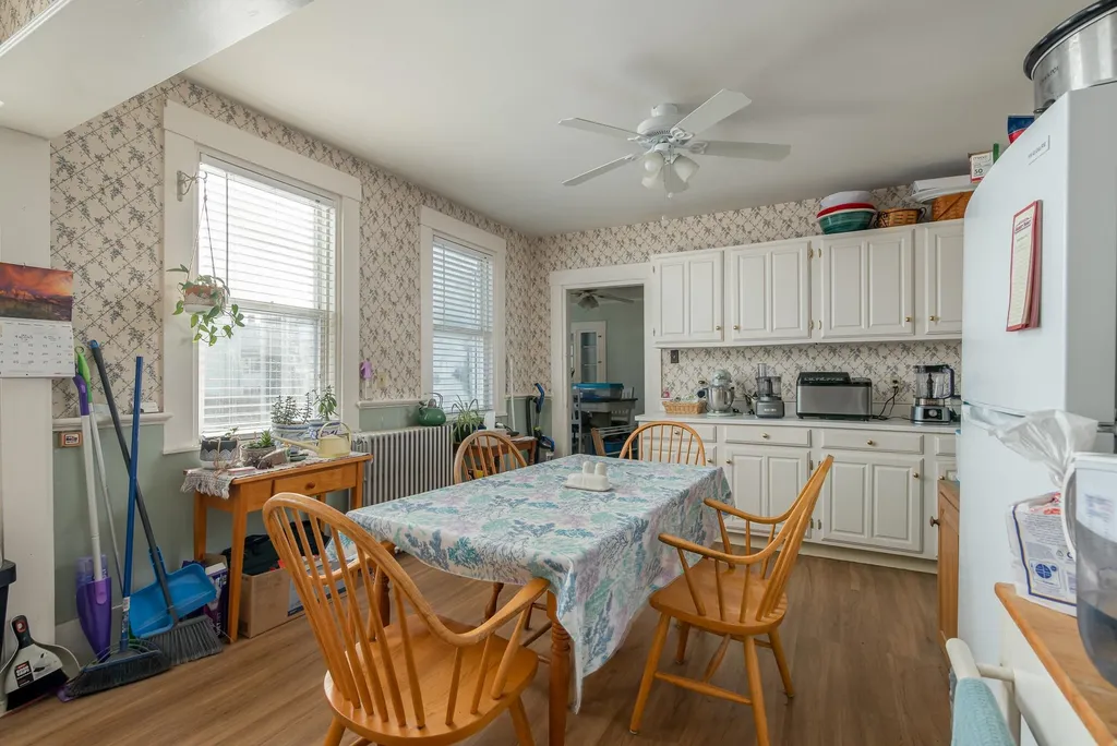 22/24 South Street Rollinsford NH 03869
