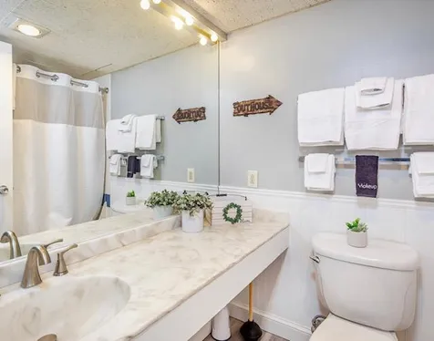 375 Endicott North Street Laconia NH 03246