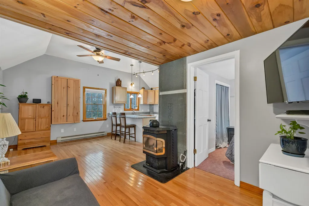 65 Huntley Mountain Road Washington NH 03456