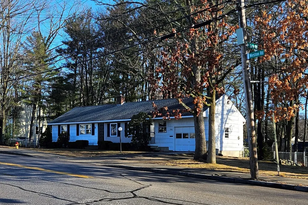 640 Weston Road Manchester NH 03103