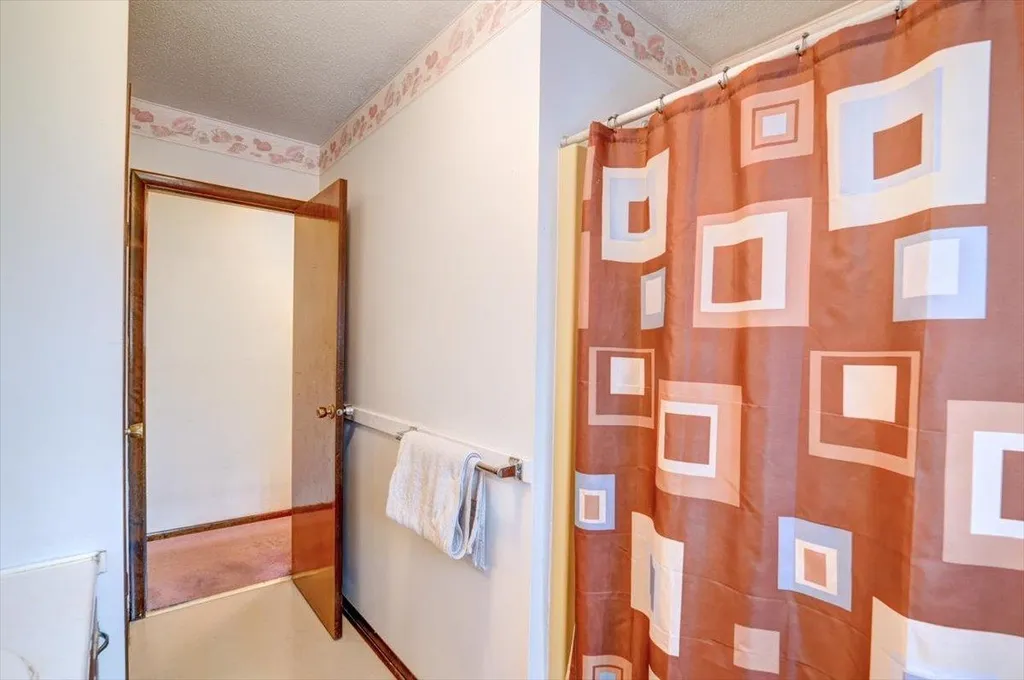 22 Greenbriar Drive Essex VT 05452