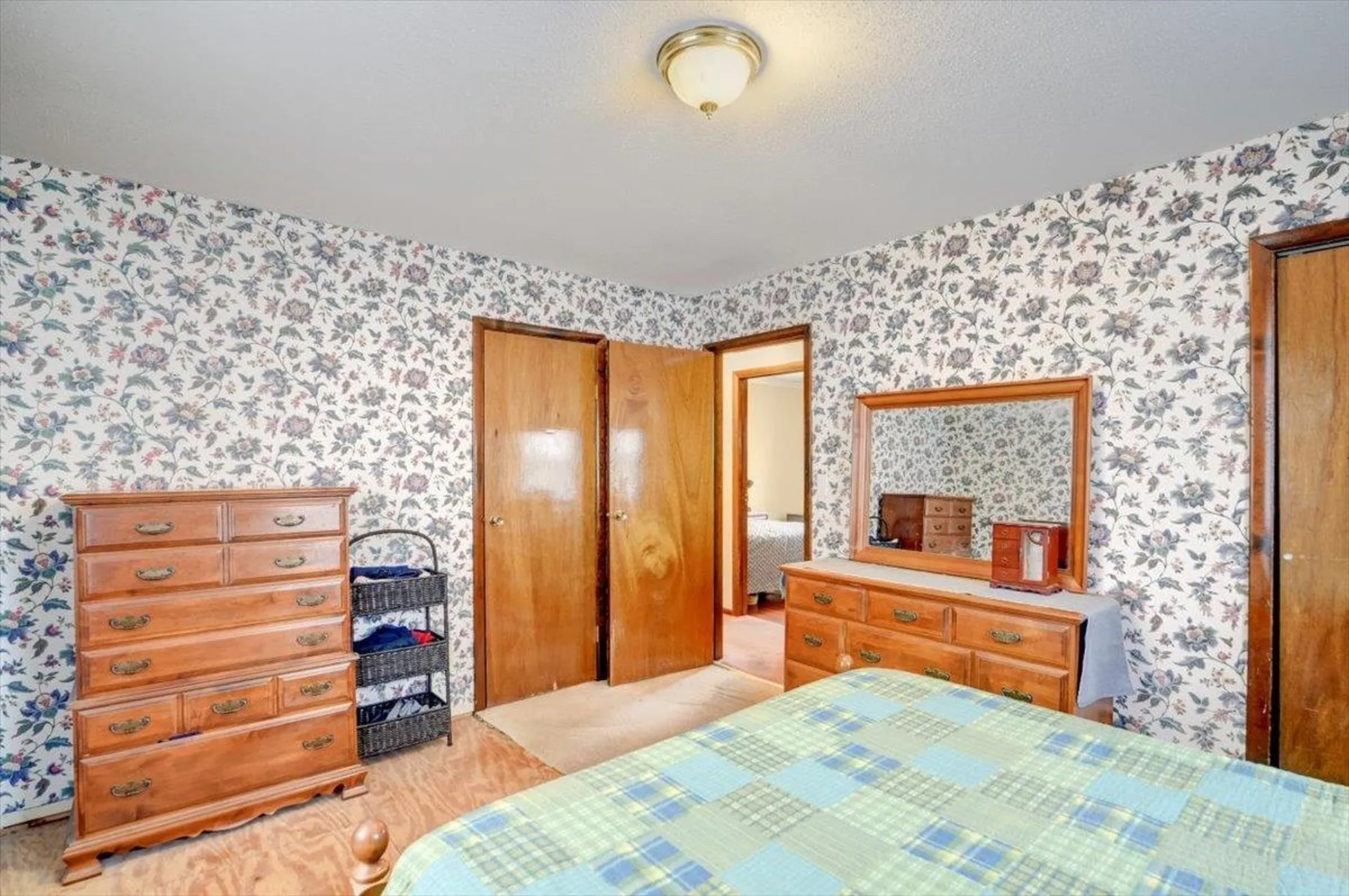 22 Greenbriar Drive Essex VT 05452