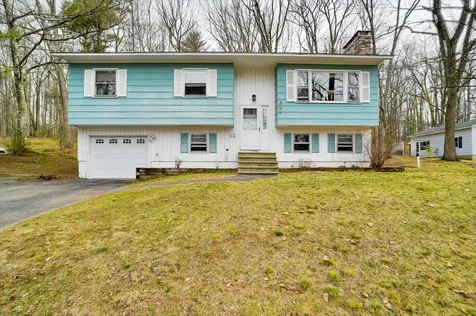 22 Greenbriar Drive Essex VT 05452