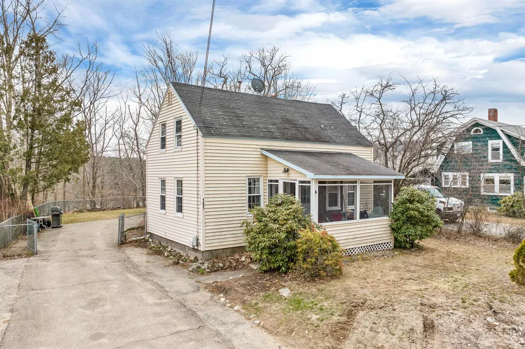 191 Main Street Alton NH 03809