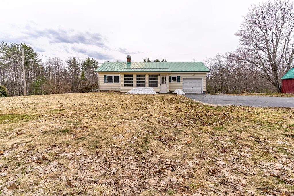 321 Dudley Road Alton NH 03809