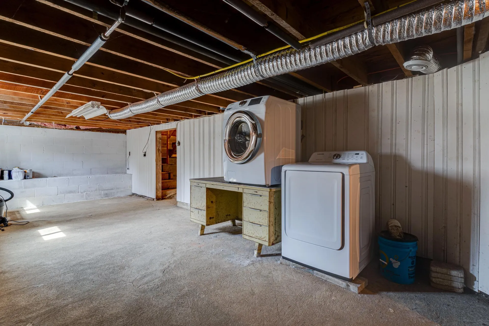 321 Dudley Road Alton NH 03809