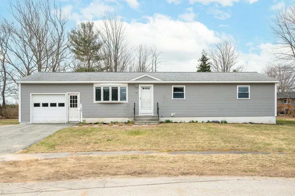 74 Suzanne Drive Portsmouth NH 03801