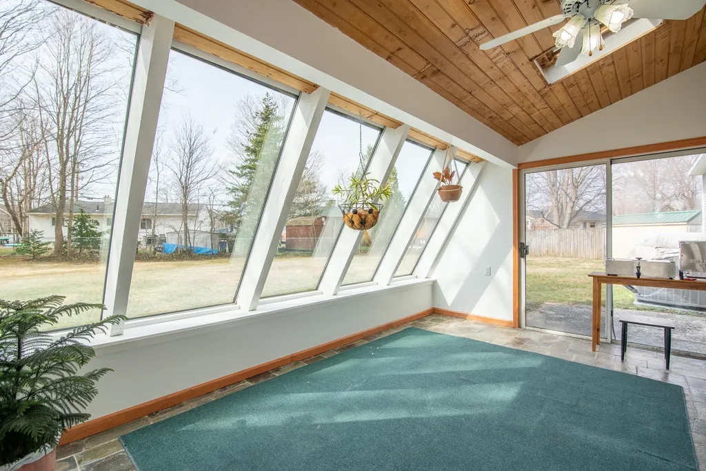 74 Suzanne Drive Portsmouth NH 03801