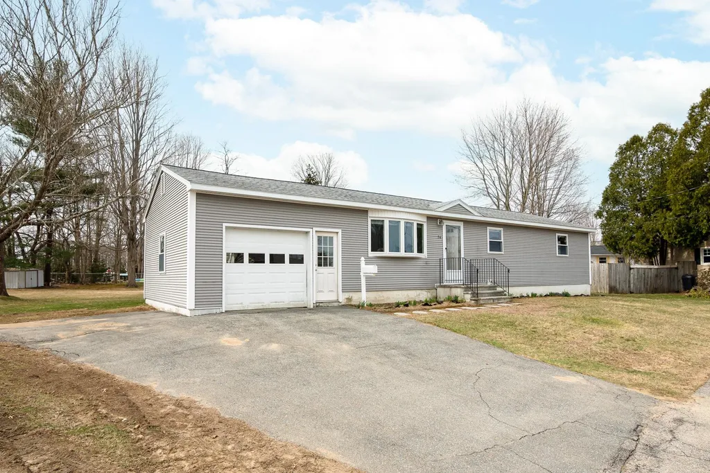 74 Suzanne Drive Portsmouth NH 03801