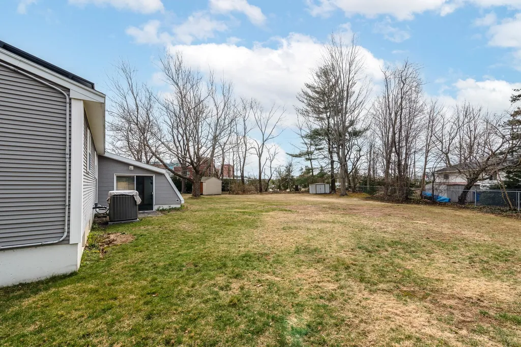 74 Suzanne Drive Portsmouth NH 03801