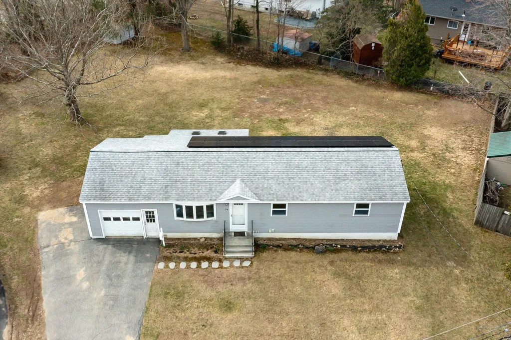74 Suzanne Drive Portsmouth NH 03801
