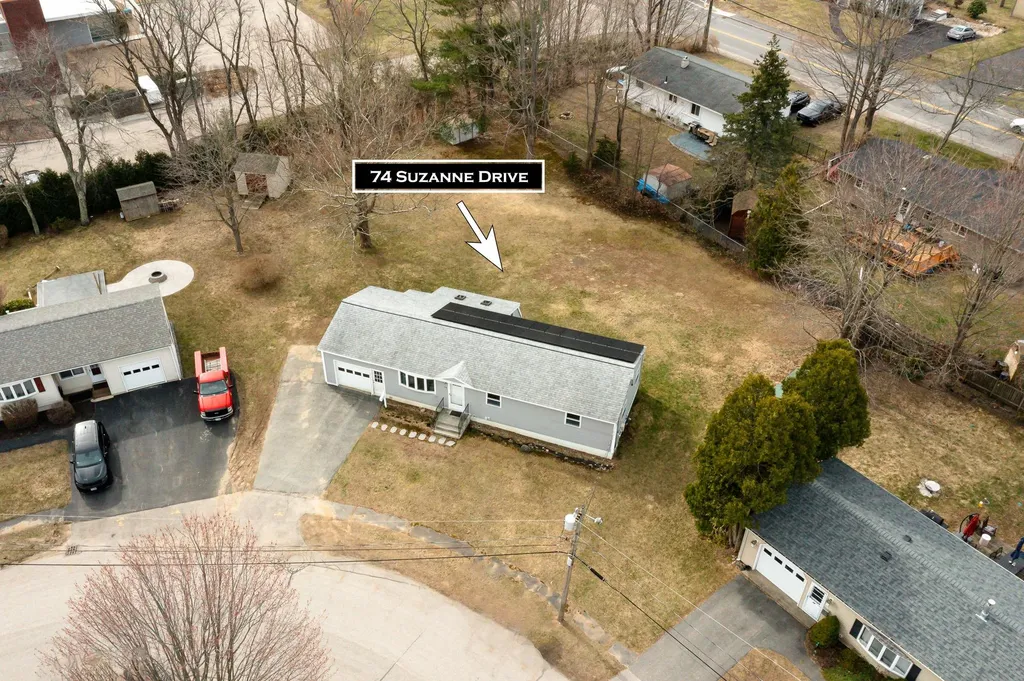 74 Suzanne Drive Portsmouth NH 03801