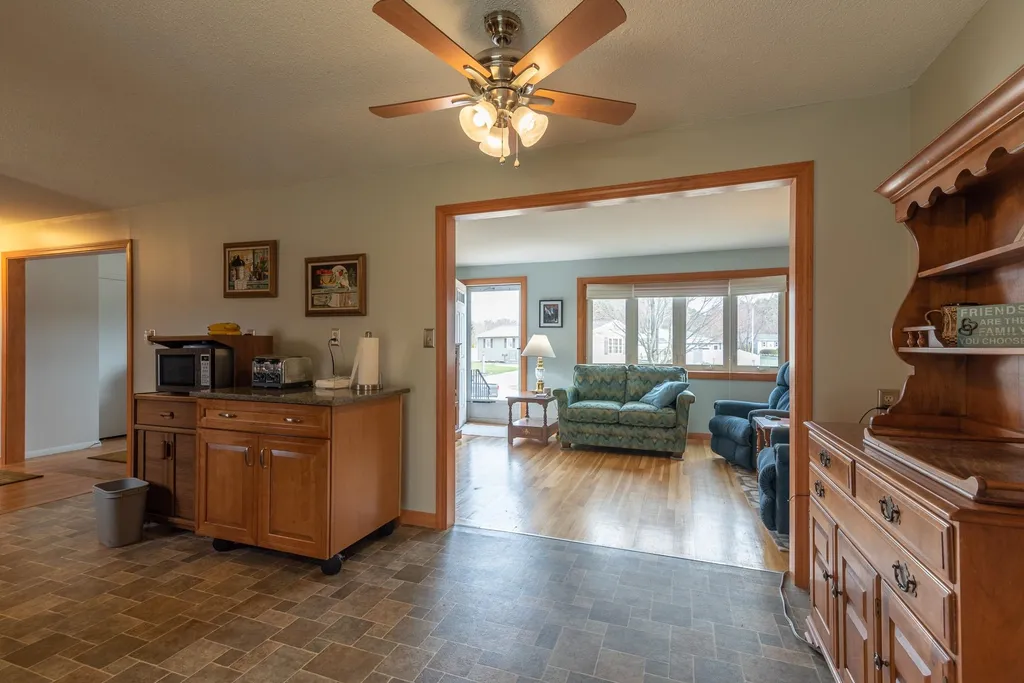 74 Suzanne Drive Portsmouth NH 03801