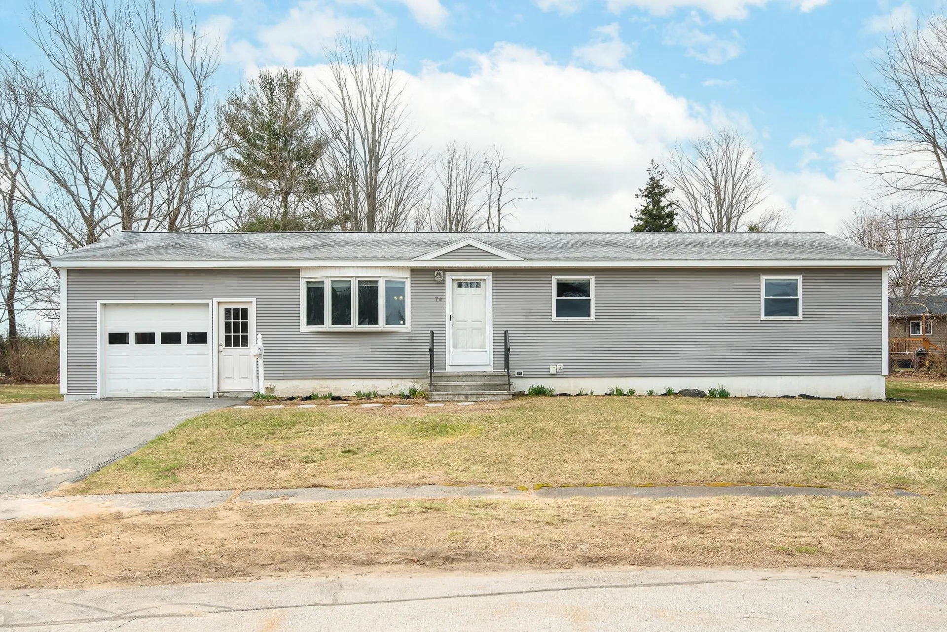 74 Suzanne Drive Portsmouth NH 03801