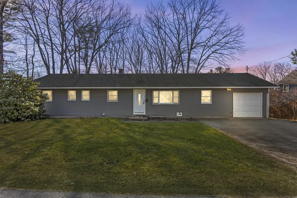38 Taft Road Portsmouth NH 03801