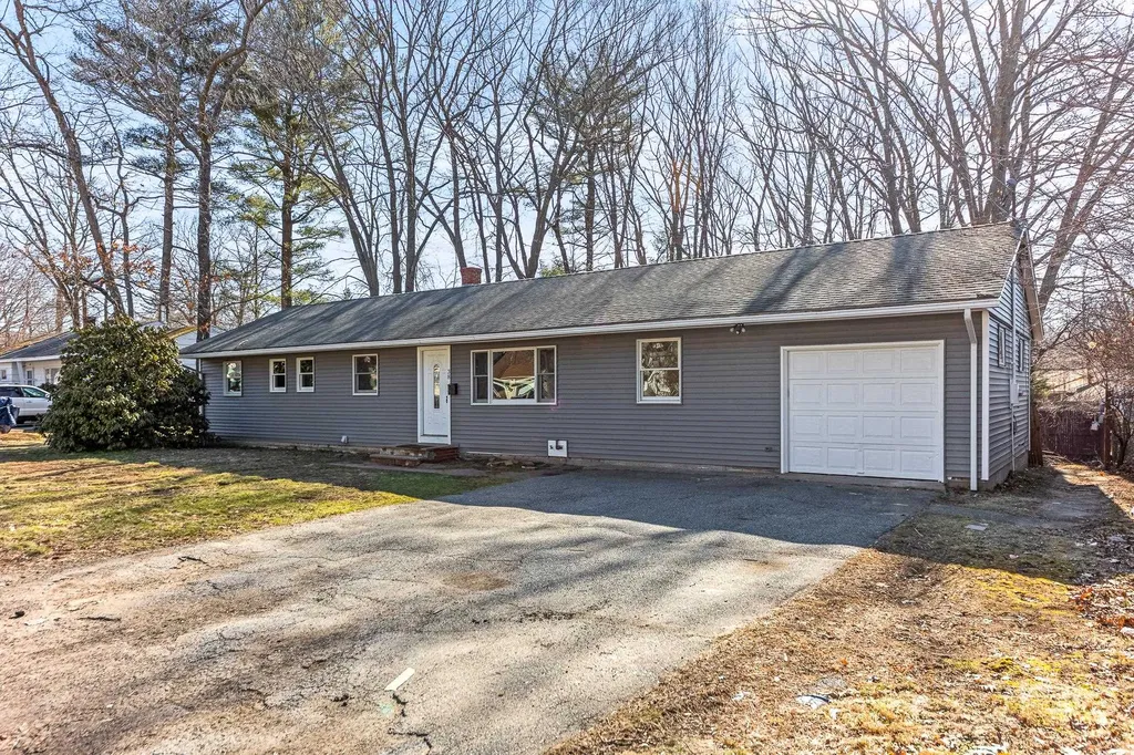 38 Taft Road Portsmouth NH 03801