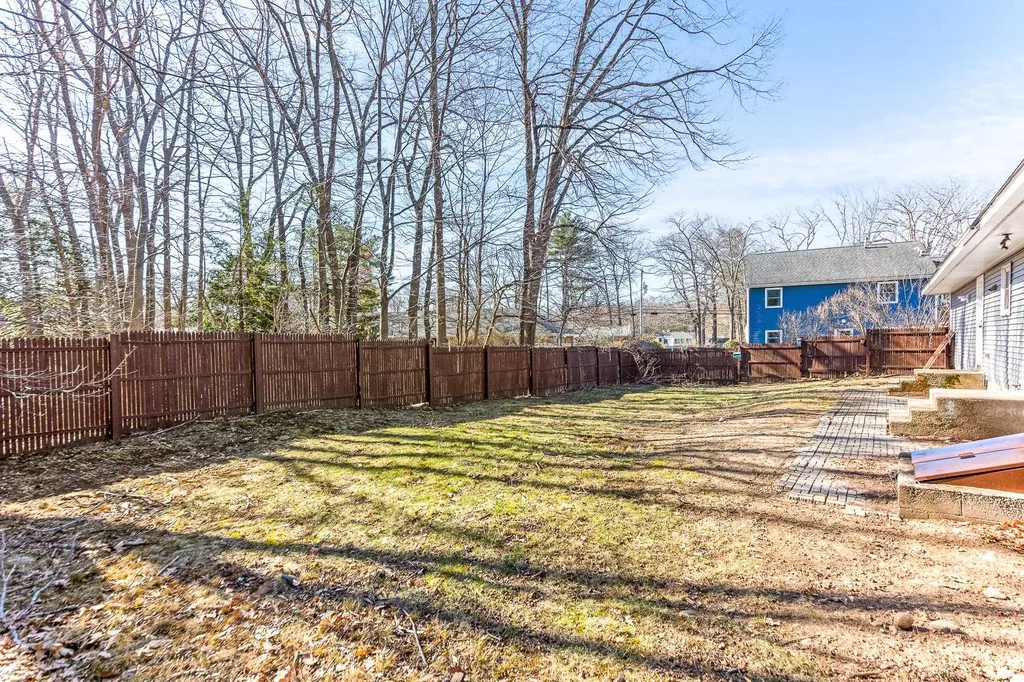 38 Taft Road Portsmouth NH 03801