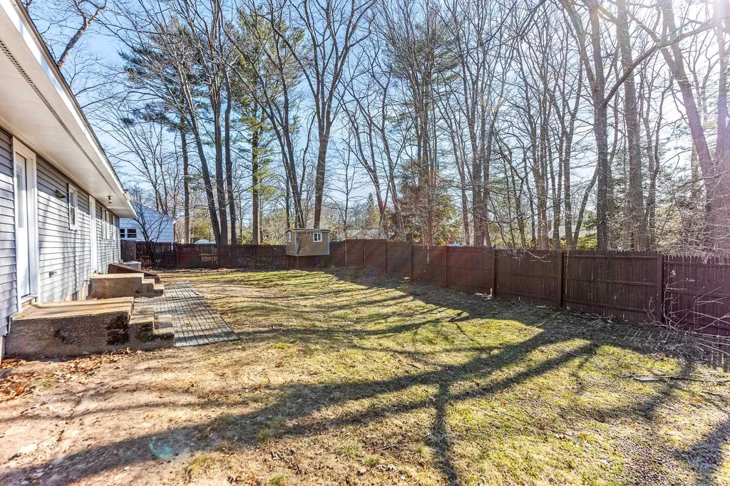 38 Taft Road Portsmouth NH 03801