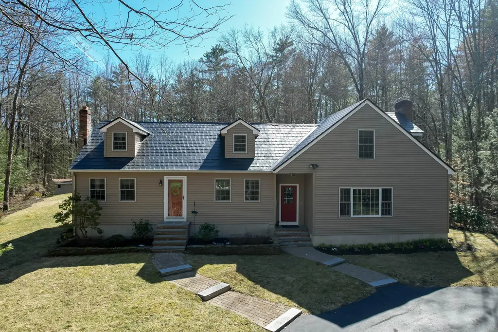 20 Dogtown Road Exeter NH 03833