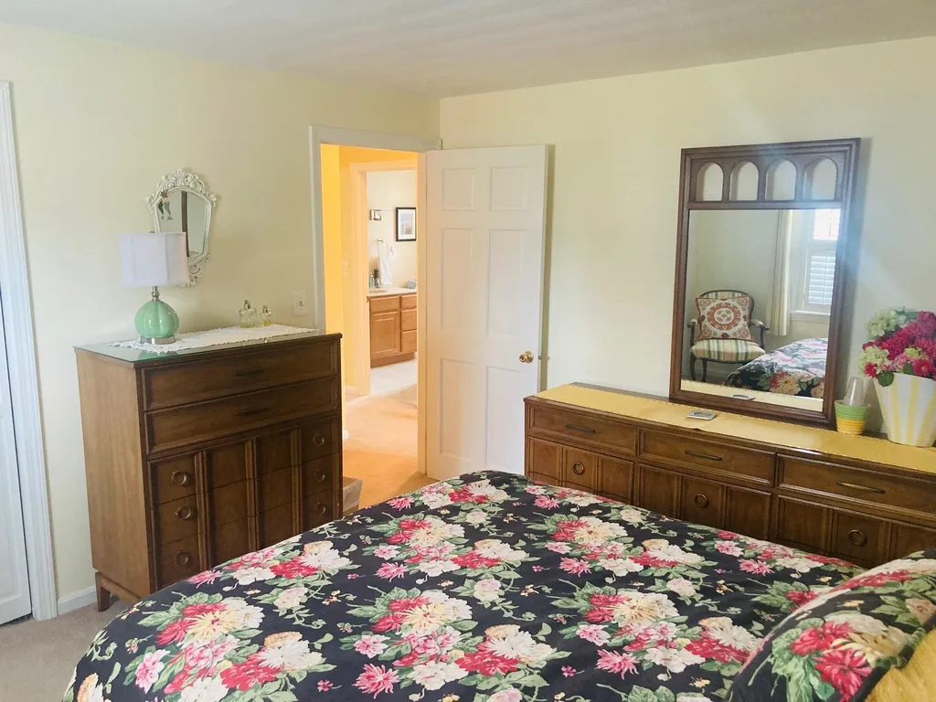 183 Winnacunnet Street Hampton NH 03842
