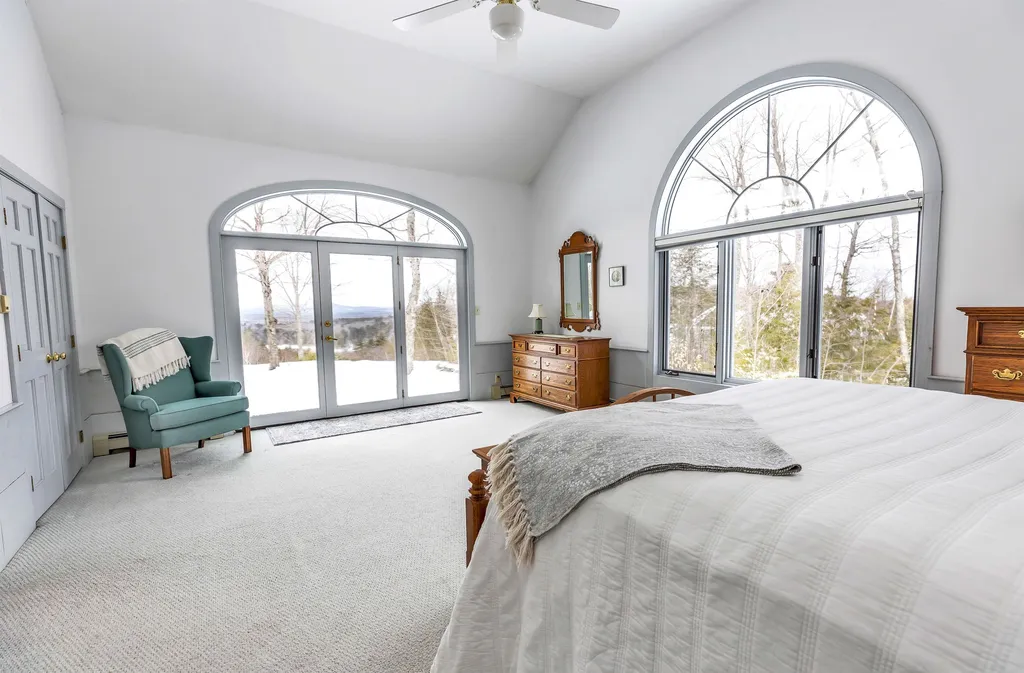 35 Kennedy Lane New Boston NH 03070