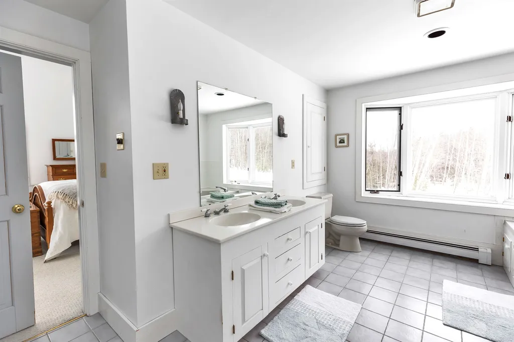 35 Kennedy Lane New Boston NH 03070