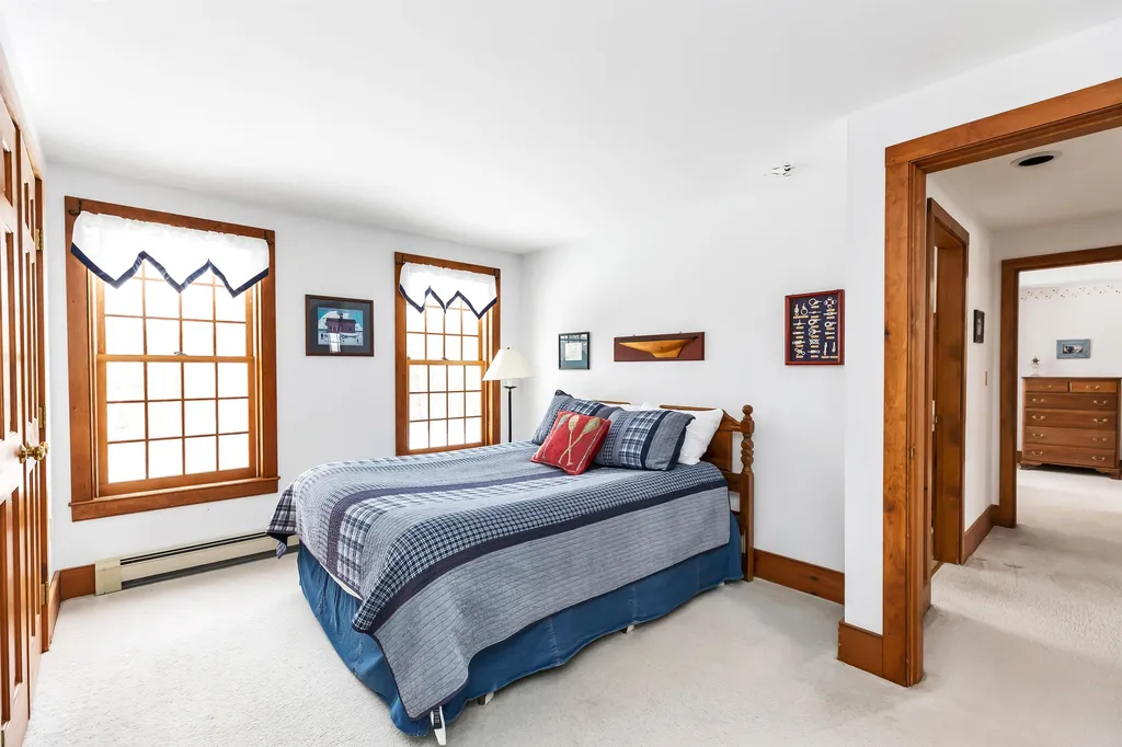 35 Kennedy Lane New Boston NH 03070