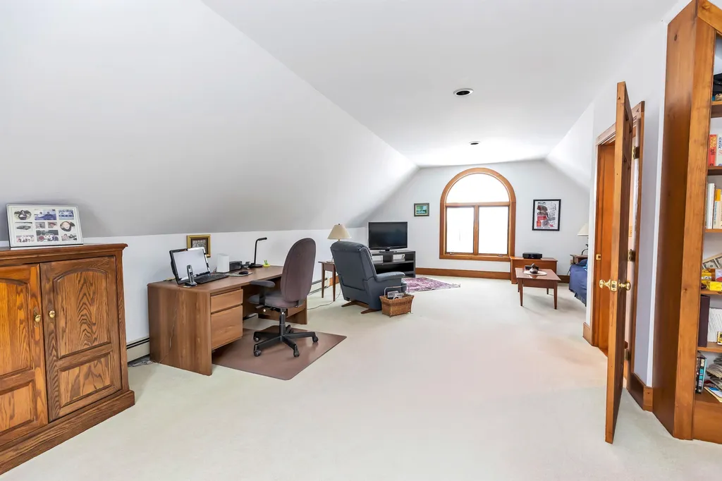 35 Kennedy Lane New Boston NH 03070