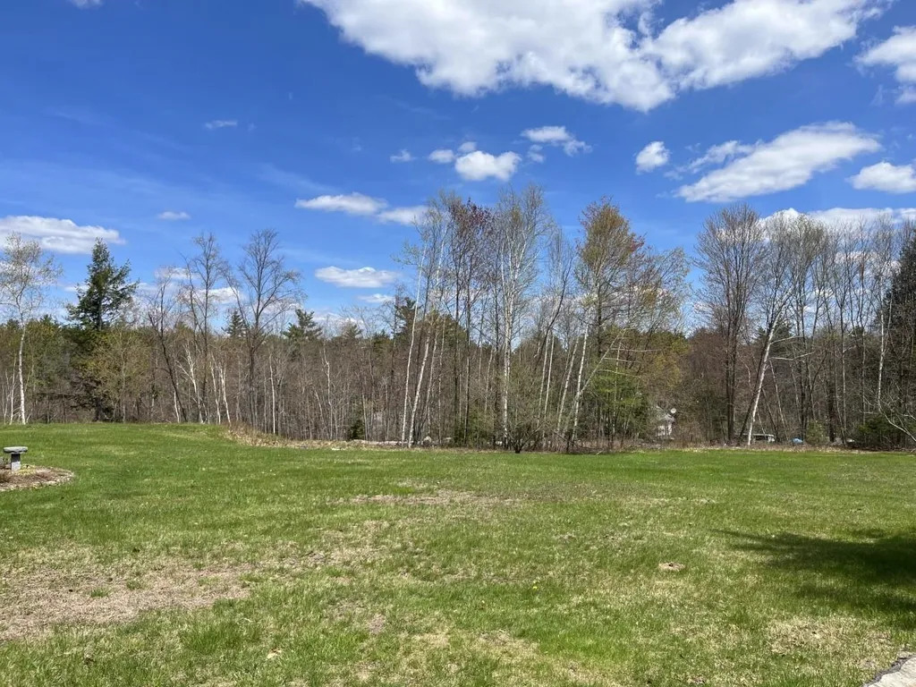 35 Kennedy Lane New Boston NH 03070