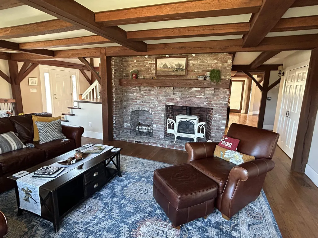 133 Middle Road Brentwood NH 03833